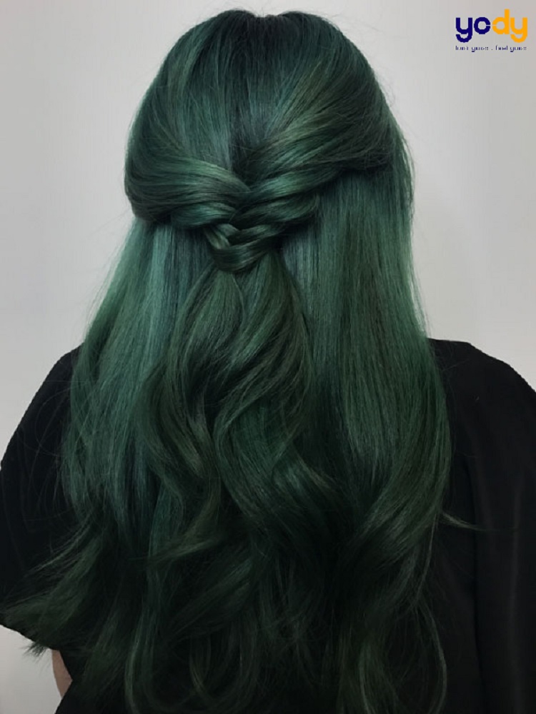 tóc bảng màu xanh rêu