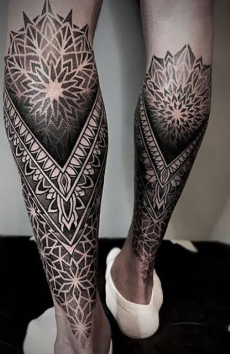 Tattoo Maori full chân đẹp mắt