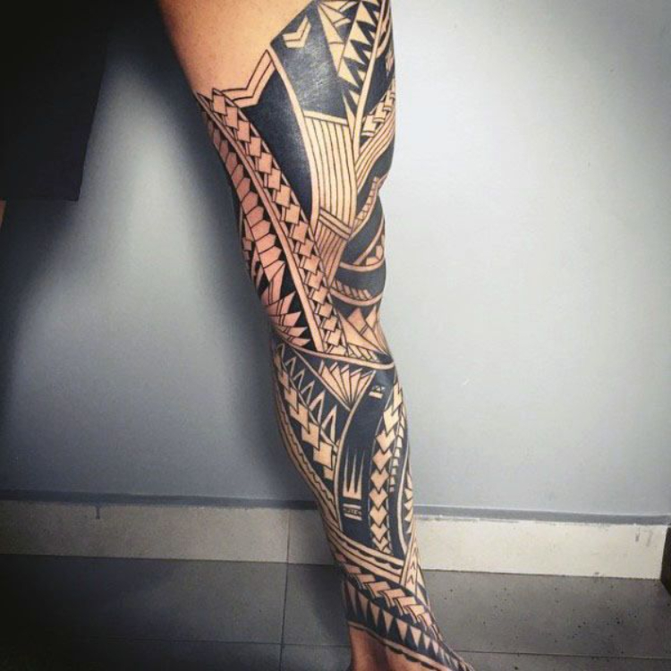 Hình xăm maori cho chân
