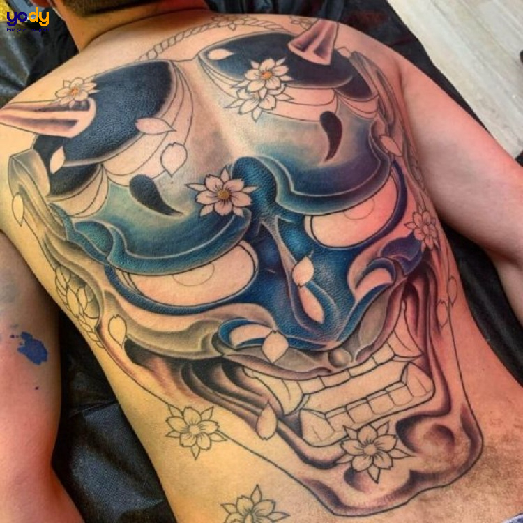 Yakuza tattoo hình xăm Nhật cổ kín lưng