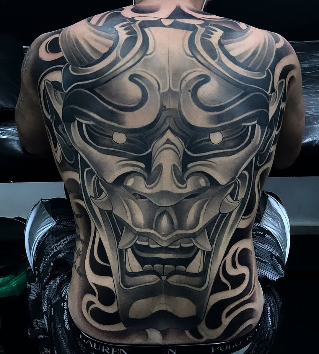 Tattoo Nhật kín lưng mặt quỷ cool ngầu