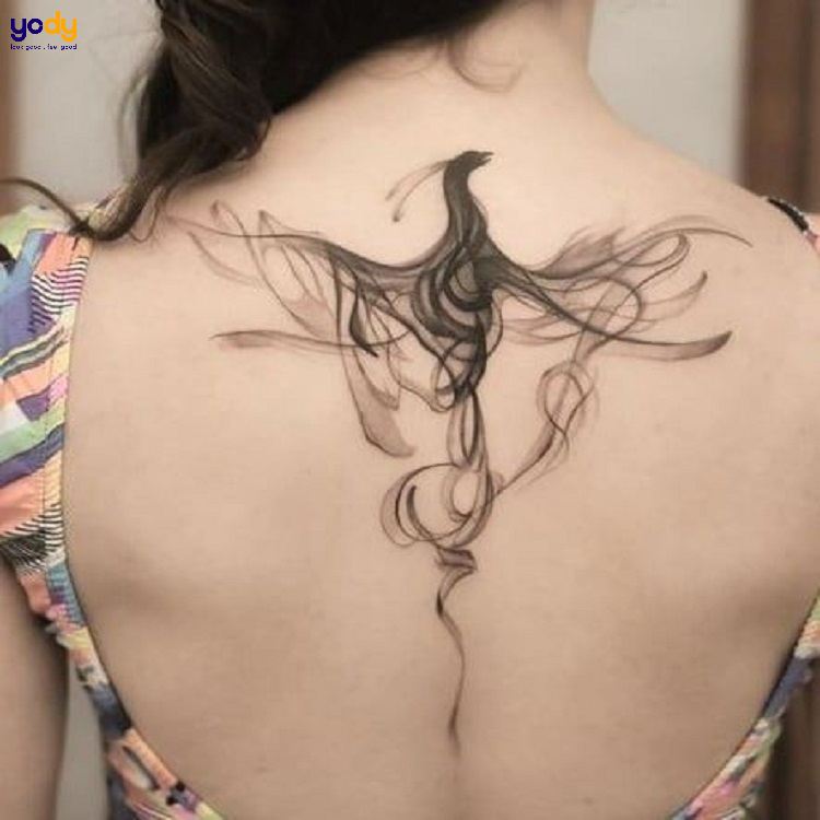 Tattoo phượng hoàng kiểu mờ khói