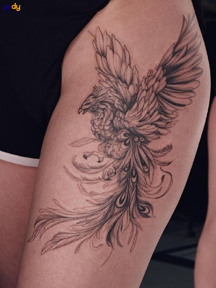 Tattoo phượng hoàng ở đùi chất, ngầu