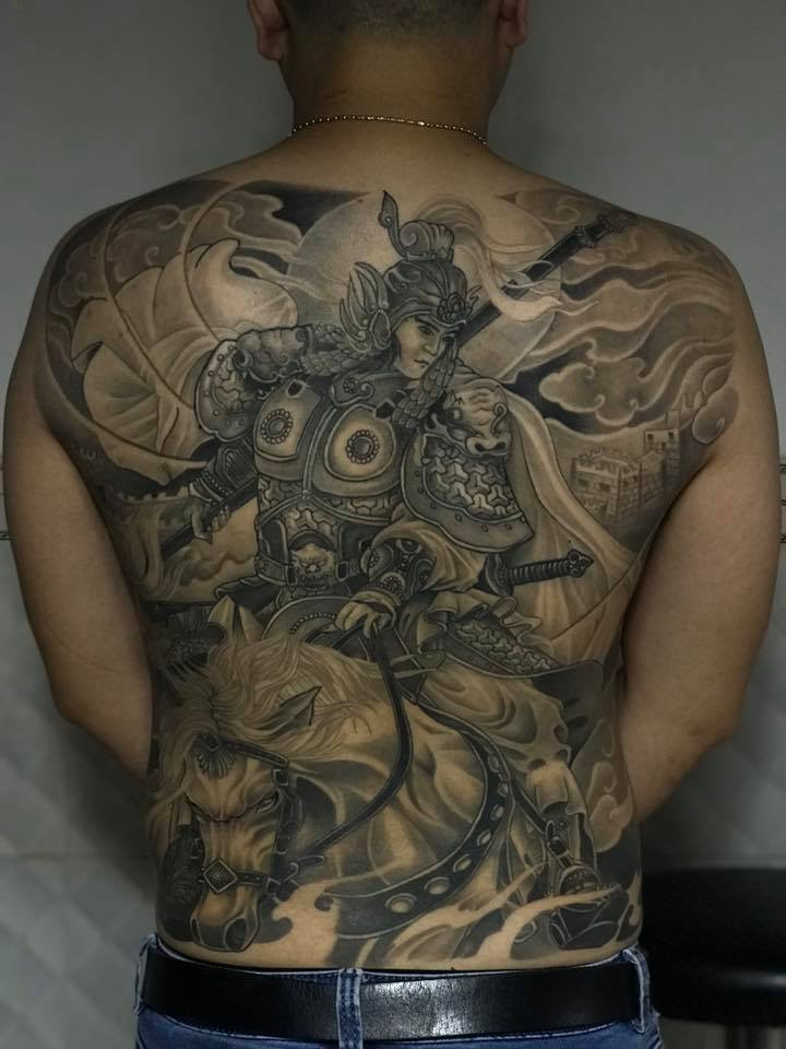 Tattoo Triệu Vân cưỡi ngựa oai hùng