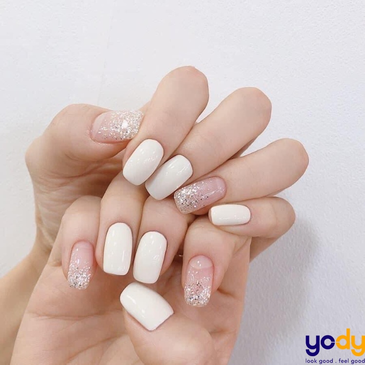 sơn nail màu trắng sữa