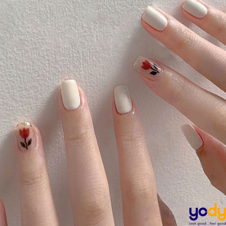 Nail màu trắng sữa