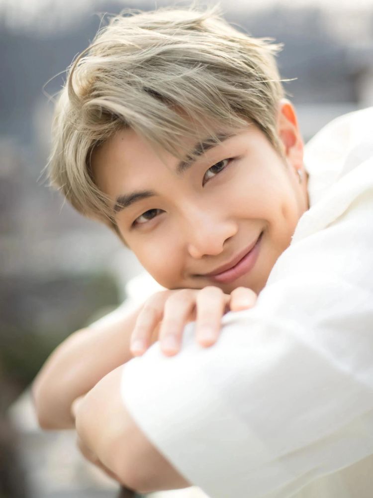 Kim Namjoon (김남준)