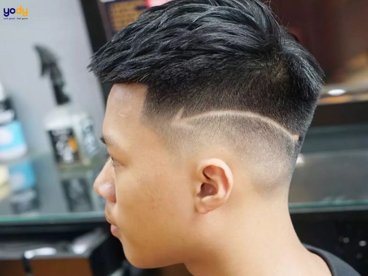 Tóc Mohican ngắn