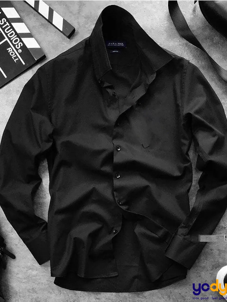 áo sơ mi đen