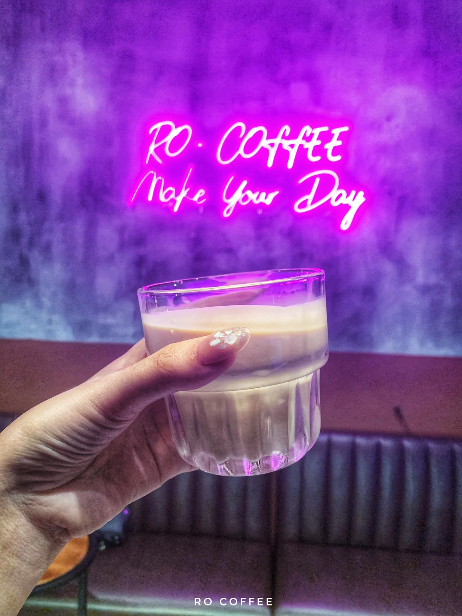 RO COFFEE quán cafe không ngủ hoạt động 24h