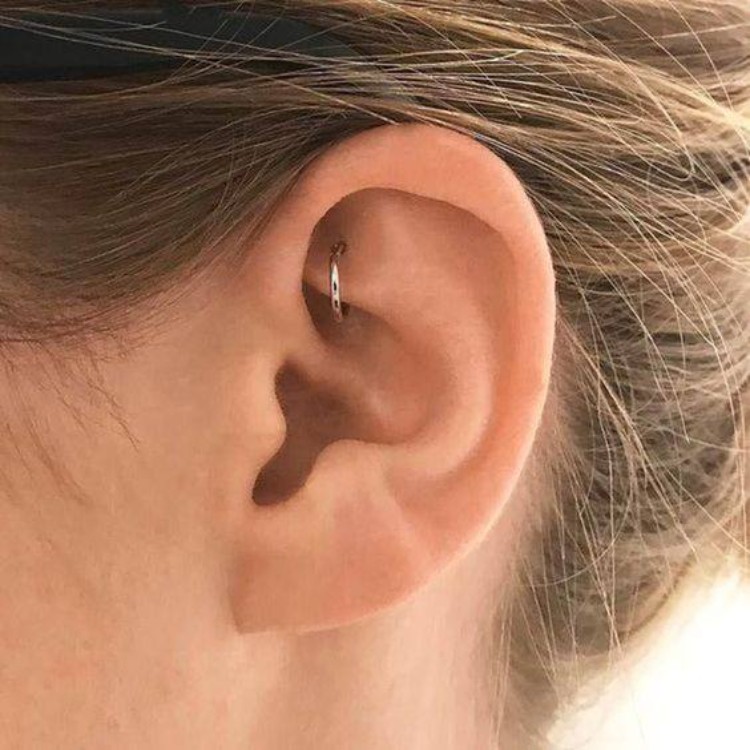 Xỏ vị trí Anti-tragus Piercing