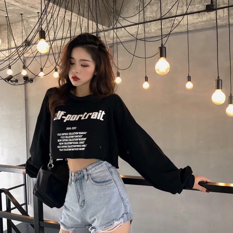 mẫu áo croptop tay dài