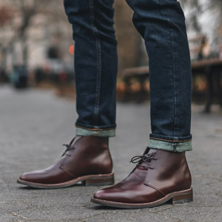 Chukka boots da bóng thanh lịch