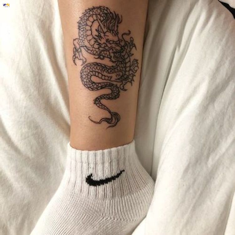 Hình xăm con rồng ở chân