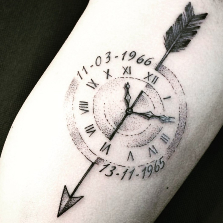 Tattoo đồng hồ và mũi tên đặc biệt