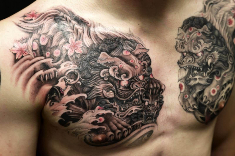 Tatttoo kỳ lân ở ngực mạnh mẽ