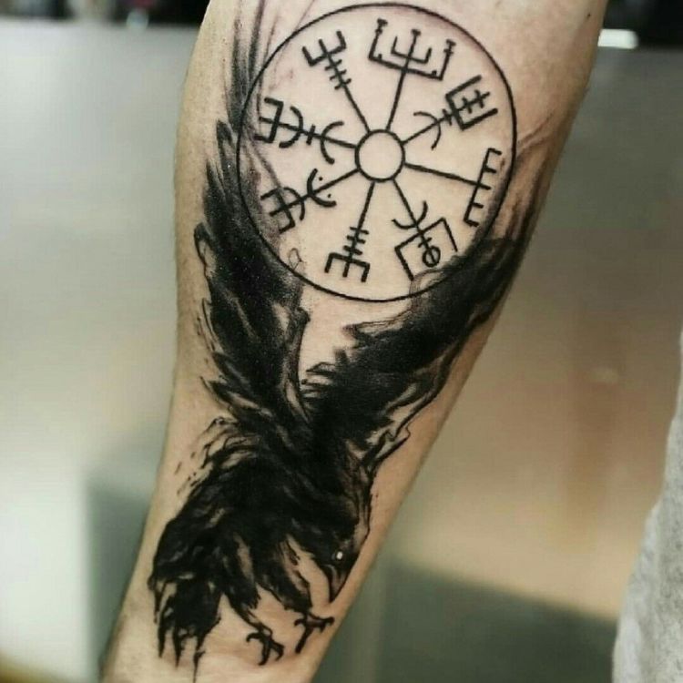 Hình xăm la bàn vegvisir 