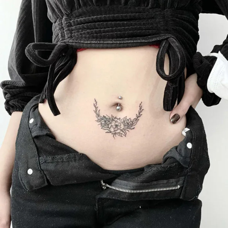 Tattoo nửa bụng mini đẹp