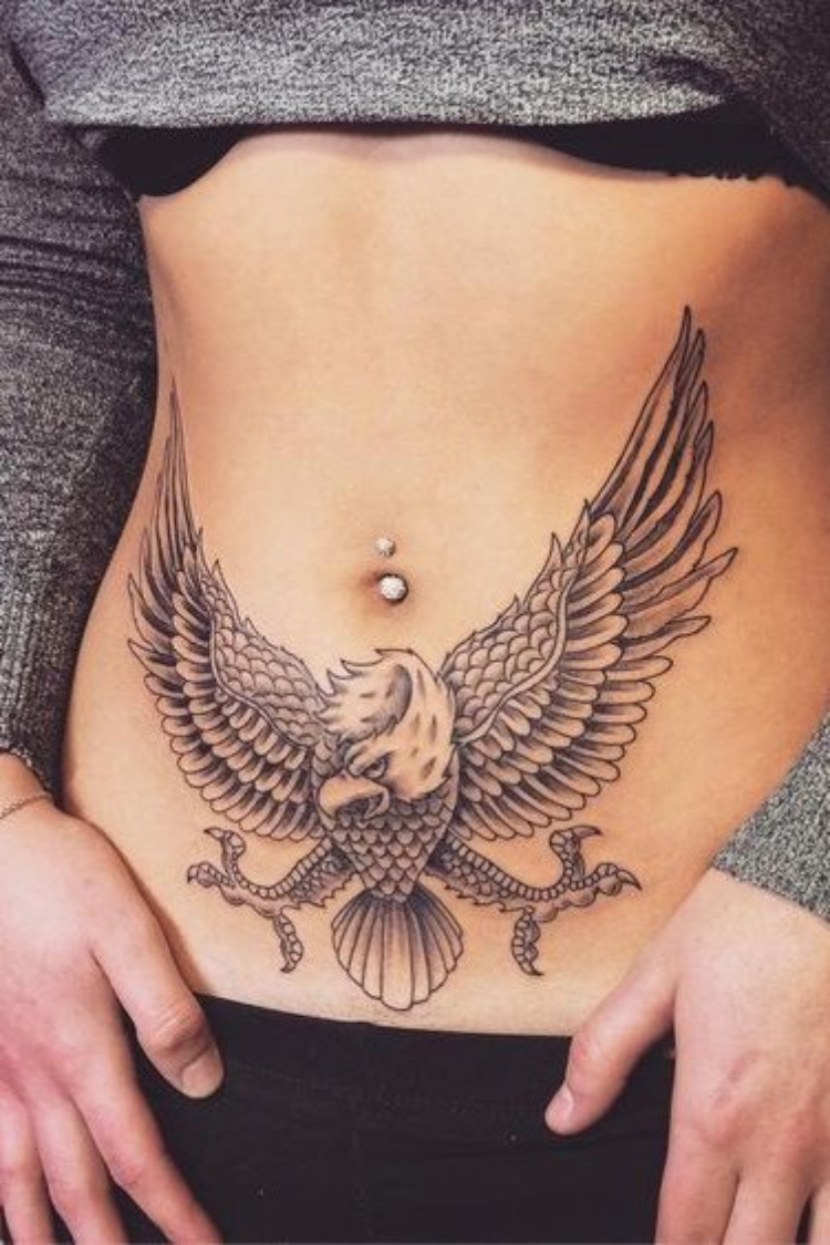 Tattoo nửa bụng cho nữ hình đại bàng