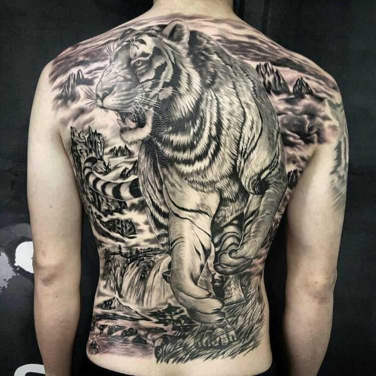 Tattoo Tứ Linh hổ bản lĩnh