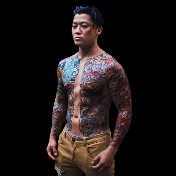 Hình xăm Yakuza kín người