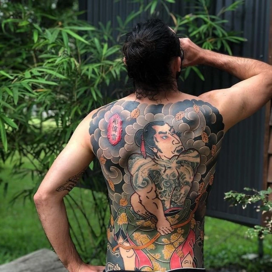 Hình xăm Yakuza kín lưng