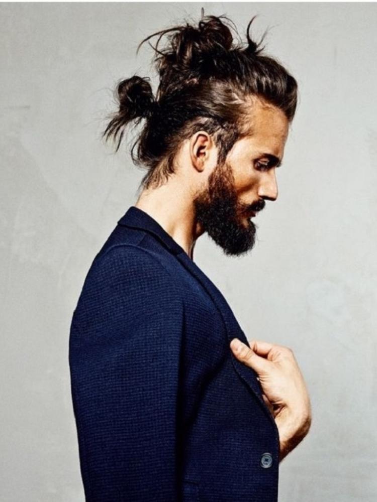 kiểu tóc man bun quyến rũ