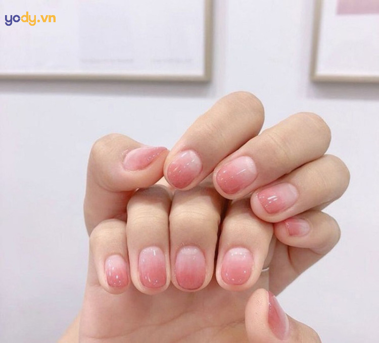 Mẫu nail đơn giản ngắn cho học sinh đi học