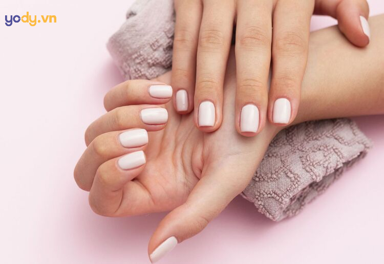 Lưu ý chăm sóc sau khi làm mẫu nail đơn giản