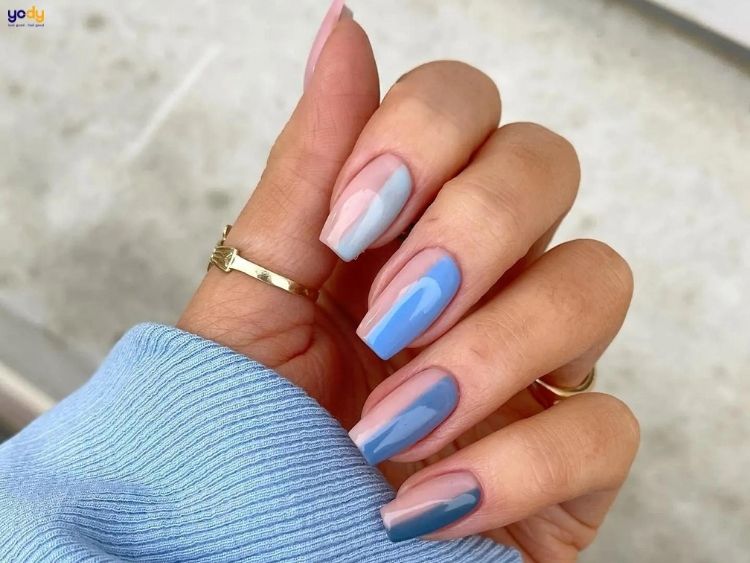 Nail màu xanh dương nhạt mix nhiều màu