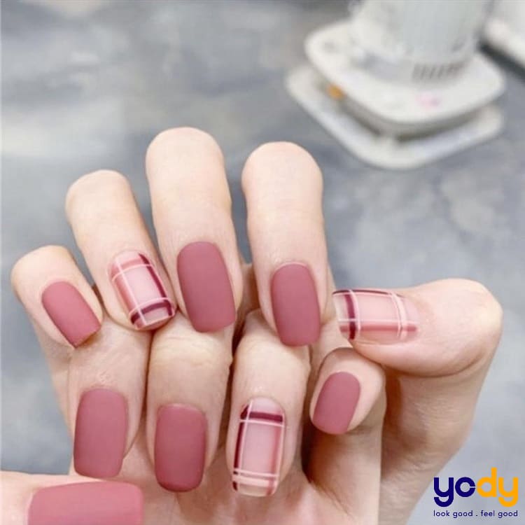 nail hồng đất