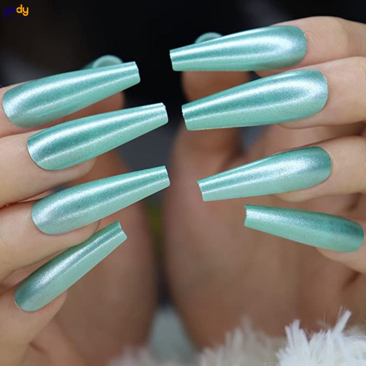 Nail màu xanh ngọc tráng gương