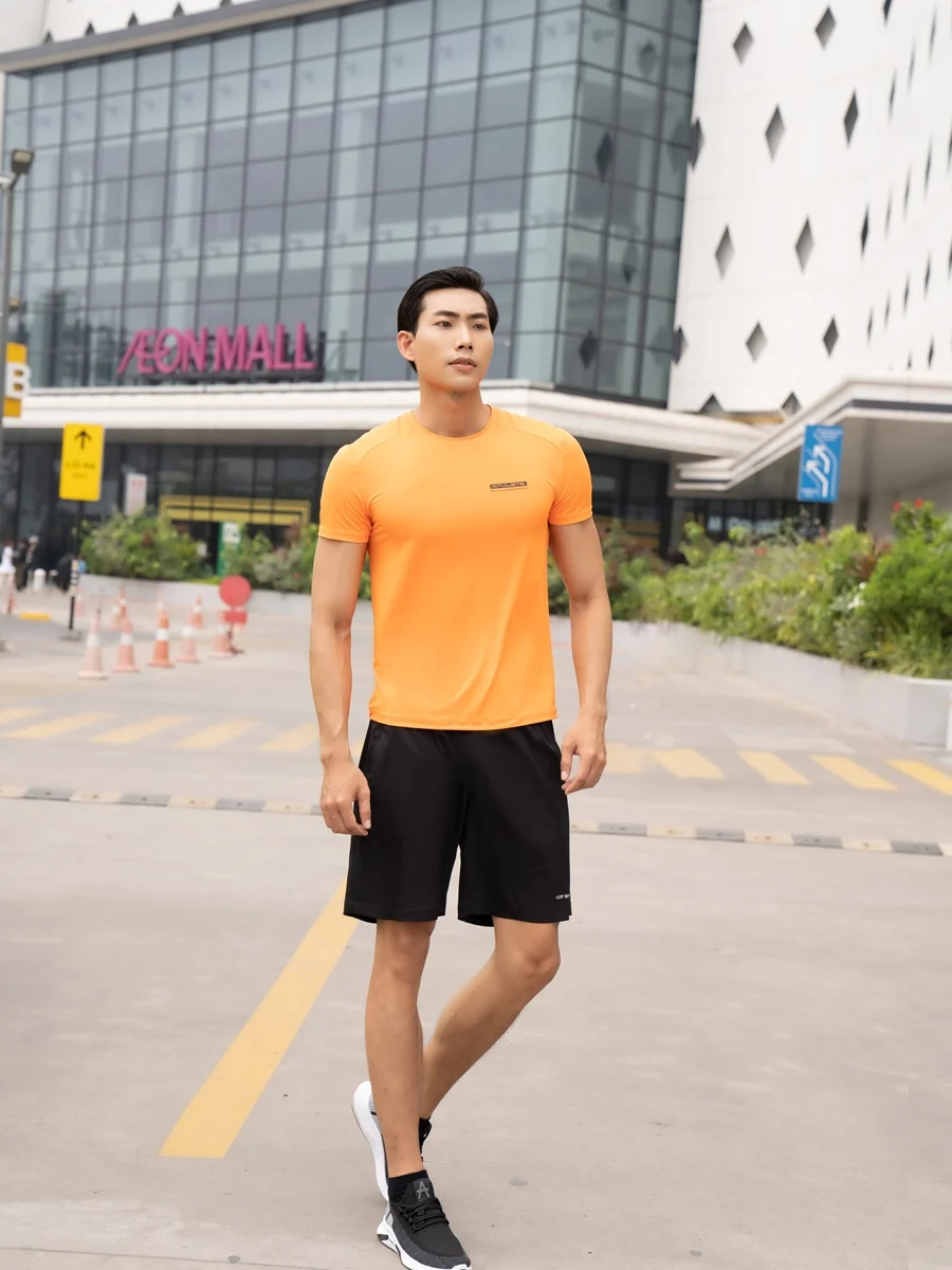 Áo T-Shirt Nam Thể Thao Cổ Tròn Dáng Suông