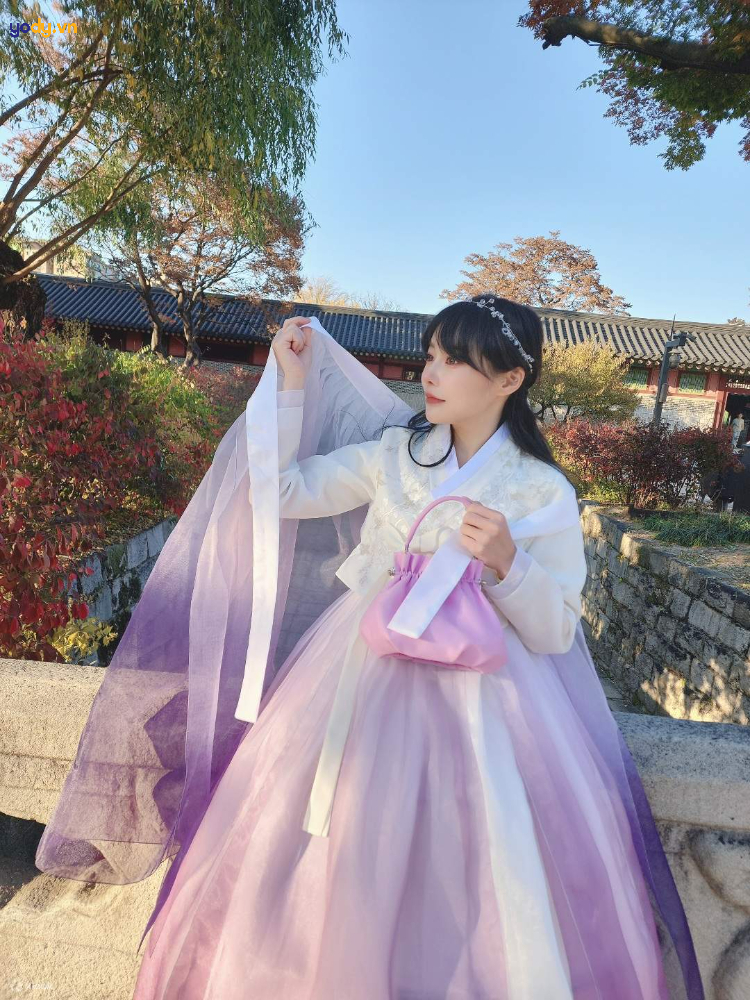 Hanbok truyền thống của Hàn Quốc