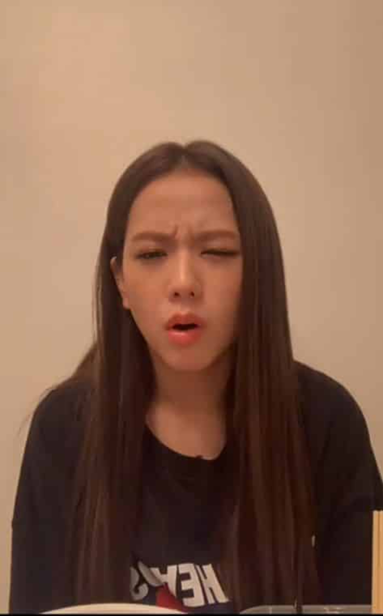 Ảnh troll Blackpink biểu cảm bá bạo