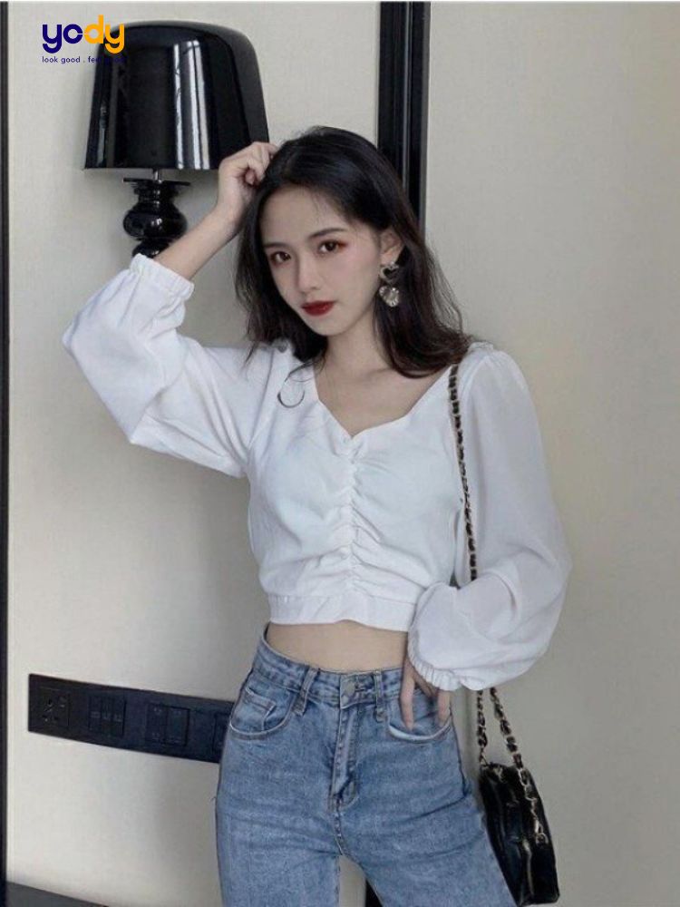 Áo croptop tay phồng