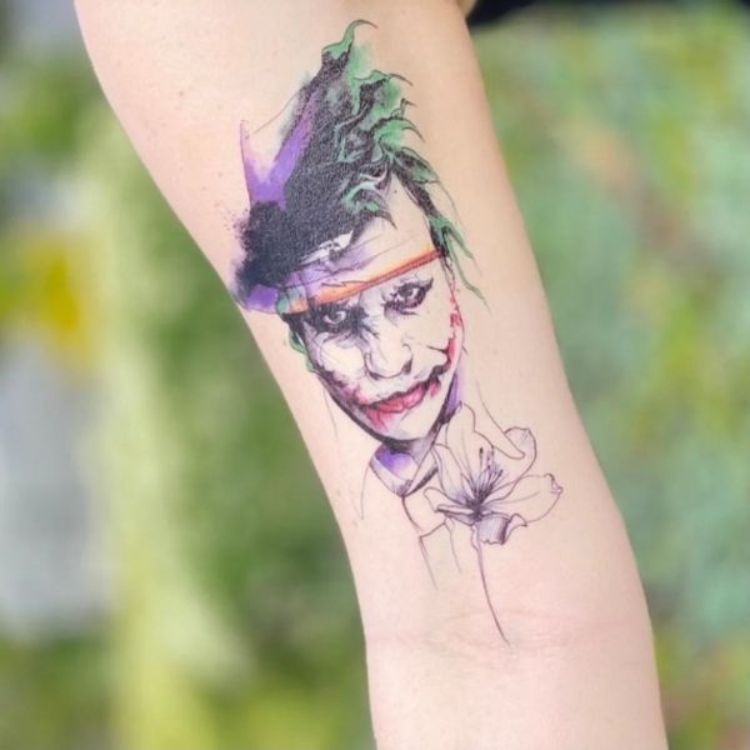 Hình xăm Joker cho tay đơn giản