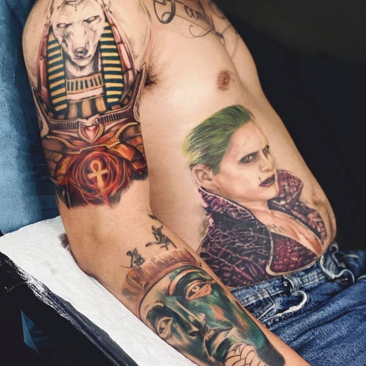 Hình xăm Joker Jared Leto