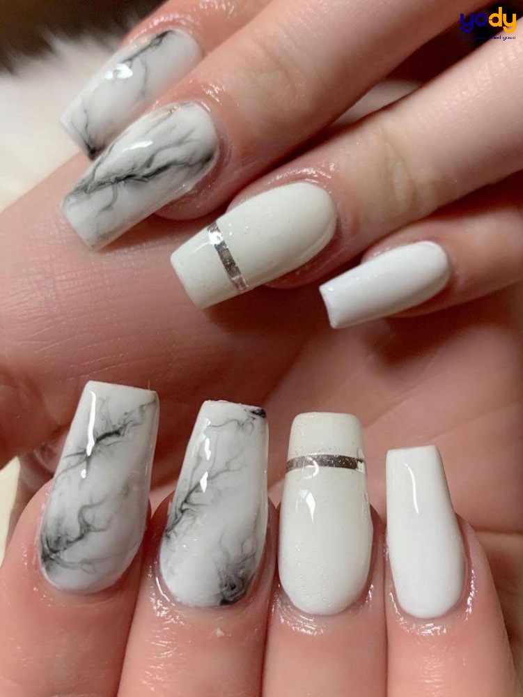  Mẫu nail loang trắng cuốn hút