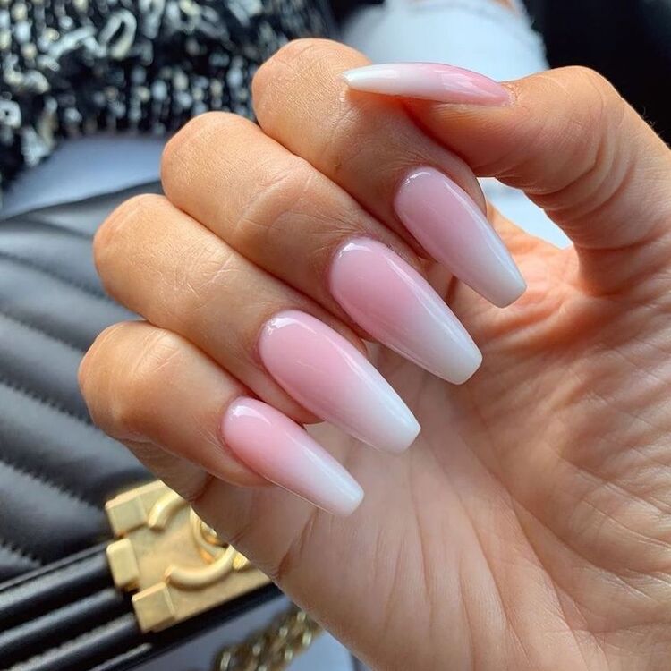 nail ombre hồng