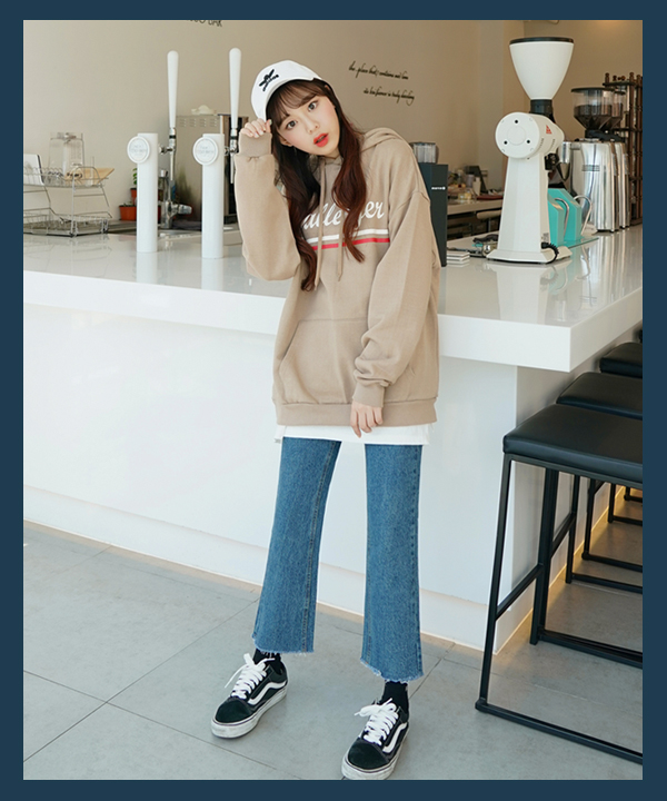 Phối đồ với áo hoodie nữ