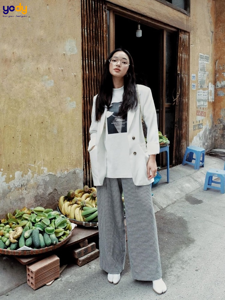 Phối quần ống rộng cho người lùn