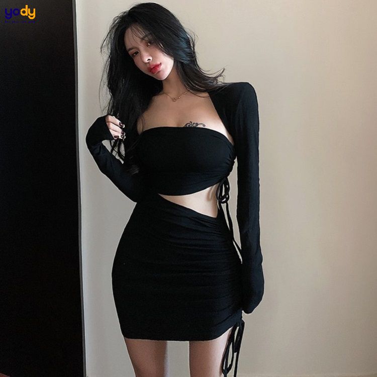 Chụp ảnh cá tính với outfit sexy