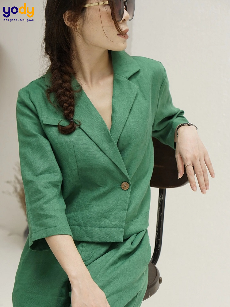Áo vest nữ tay lửng màu xanh lá