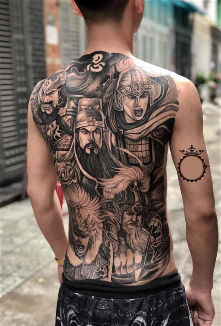 Tattoo Lữ Bố, Quan Công và Ngũ Hổ Tướng