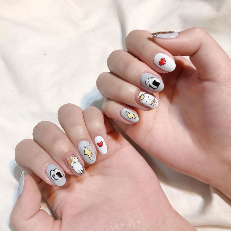 Mẫu nail hoạt hình cho học sinh