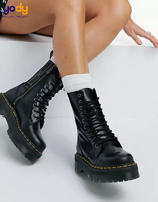 phối đồ với giày dr martens nữ