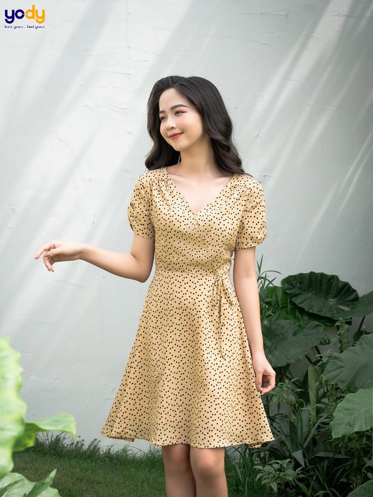 mẫu váy vintage chấm bi