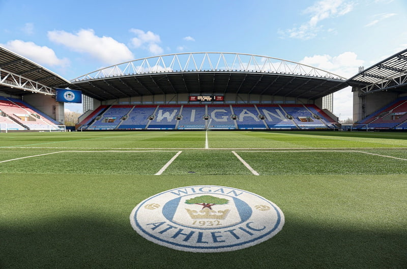 Wigan Athletic: Tiểu sử và thành tích của câu lạc bộ "The Tics".