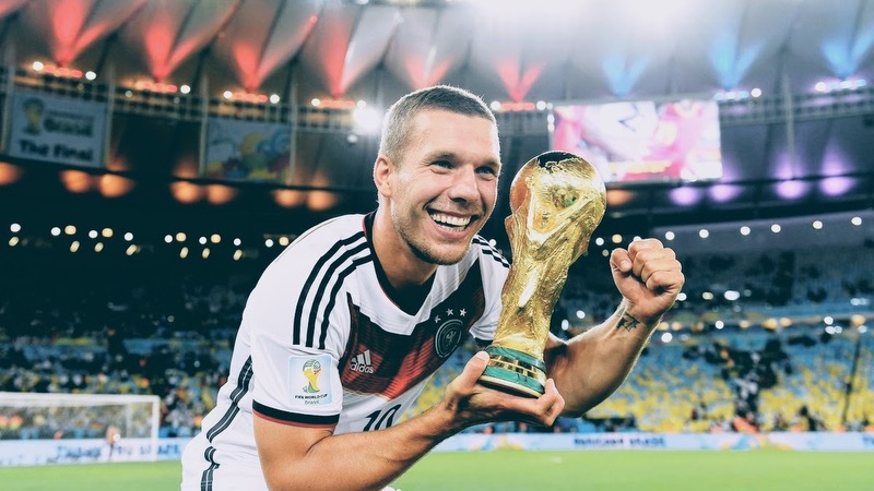 Cầu thủ Lukas Podolski – Ông trùm giàu có của ngành bóng đá